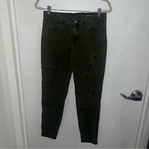 BLANKNYC Mid Rise Skinny Jeans Army Green